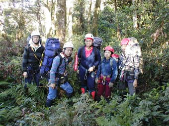 2004taiwan40.jpg (40631 �o�C�g)