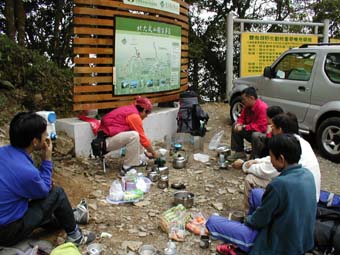 2004taiwan42.jpg (36325 �o�C�g)