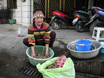 2004taiwan45.jpg (30380 �o�C�g)