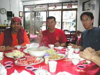 2004taiwan46.jpg (31512 �o�C�g)